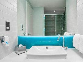 3 Tage mit Frühstück im Holiday Inn Express Ringsheim