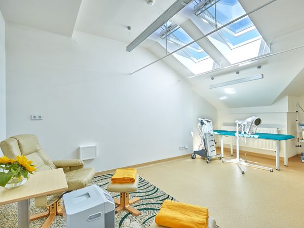 8 Tage Genesung nach COVID-19-Krankheit in Karlsbad (Karlovy Vary), Karlsbad (Karlovarský kraj) inkl. Vollpension