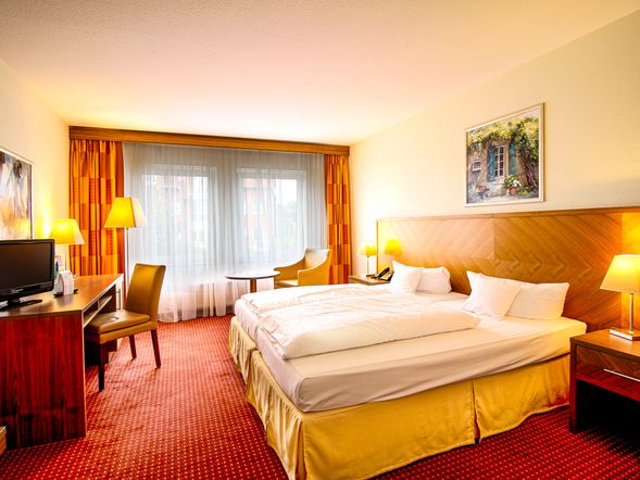 Doppel- oder Zweibettzimmer