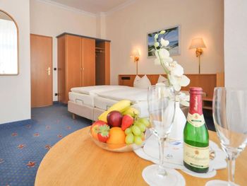 2 Tage Kurzurlaub mit Frühstück im Binzer Hof
