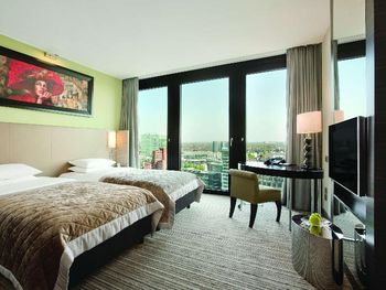2 Tage im Hyatt Regency Düsseldorf