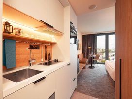 2 Tage im Adina Apartment Hotel mit Frühstück