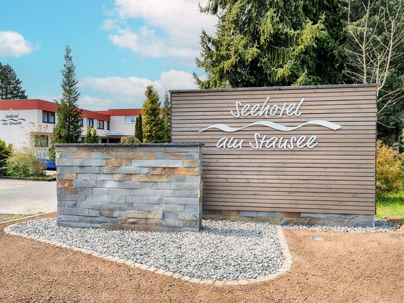Seehotel am Stausee