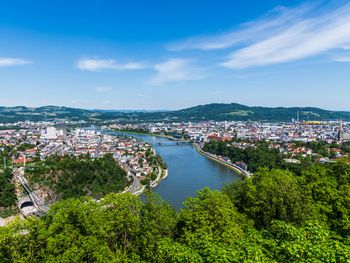 4 Tage Romantischer Kurzurlaub im malerischen Linz