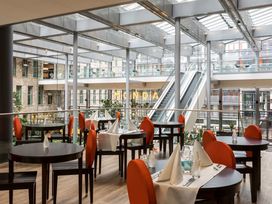 2 Tage Kurzurlaub mit Frühstück im NH Den Haag